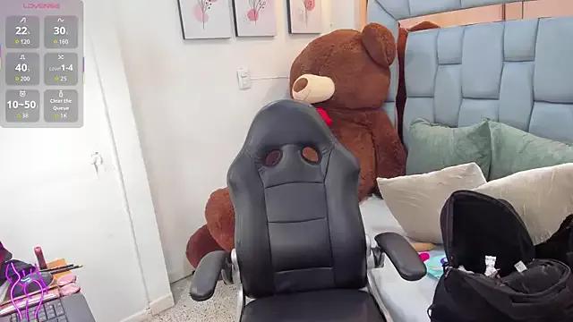 Teen sex cams free adult cams: check-out the satisfaction of conversing and c2c with our stunning models, who will teach you all about seduction and dreams with their smoking hot shapes.