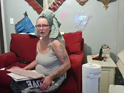 Lisalovely6981 from StripChat is Freechat