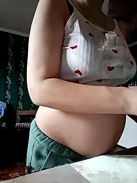 Lissa213 from StripChat is Freechat