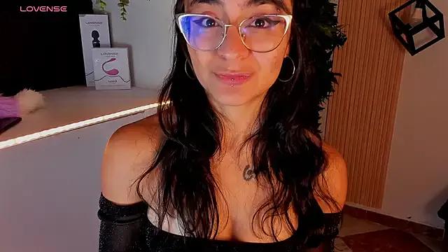 Little_gabyherrera from StripChat is Freechat
