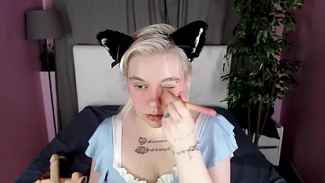 Teen sex cams free adult cams: check-out the satisfaction of conversing and c2c with our stunning models, who will teach you all about seduction and dreams with their smoking hot shapes.