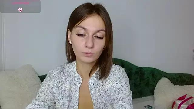 Teen sex cams free adult cams: check-out the satisfaction of conversing and c2c with our stunning models, who will teach you all about seduction and dreams with their smoking hot shapes.
