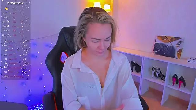 Teen sex cams free adult cams: check-out the satisfaction of conversing and c2c with our stunning models, who will teach you all about seduction and dreams with their smoking hot shapes.