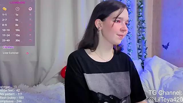 little_Teya from StripChat is Freechat