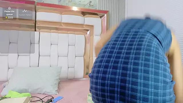 Teen sex cams free adult cams: check-out the satisfaction of conversing and c2c with our stunning models, who will teach you all about seduction and dreams with their smoking hot shapes.