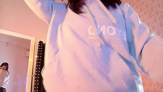 Teen sex cams free adult cams: check-out the satisfaction of conversing and c2c with our stunning models, who will teach you all about seduction and dreams with their smoking hot shapes.