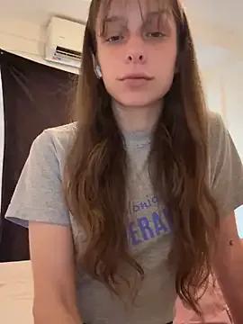 LittleJulietta from StripChat is Freechat