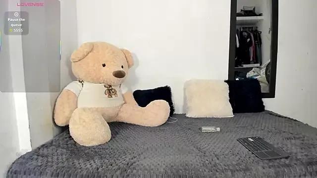 Teen sex cams free adult cams: check-out the satisfaction of conversing and c2c with our stunning models, who will teach you all about seduction and dreams with their smoking hot shapes.