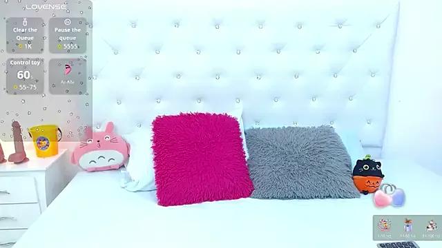 Teen sex cams free adult cams: check-out the satisfaction of conversing and c2c with our stunning models, who will teach you all about seduction and dreams with their smoking hot shapes.