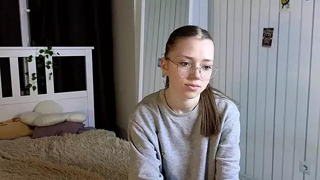 Teen sex cams free adult cams: check-out the satisfaction of conversing and c2c with our stunning models, who will teach you all about seduction and dreams with their smoking hot shapes.