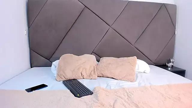 logan_rolling from StripChat is Freechat