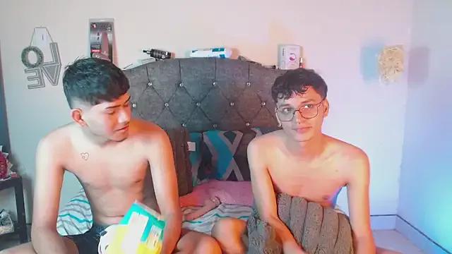 logan_willyams_ from StripChat is Freechat