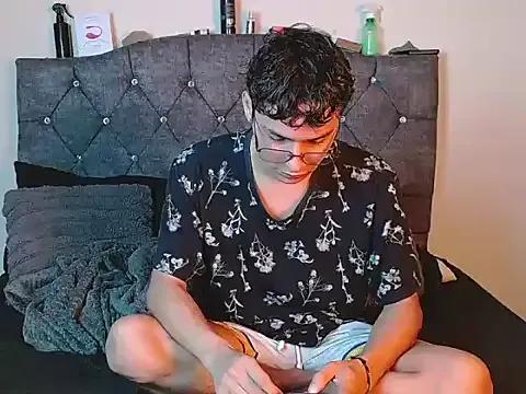 Teen sex cams free adult cams: check-out the satisfaction of conversing and c2c with our stunning models, who will teach you all about seduction and dreams with their smoking hot shapes.