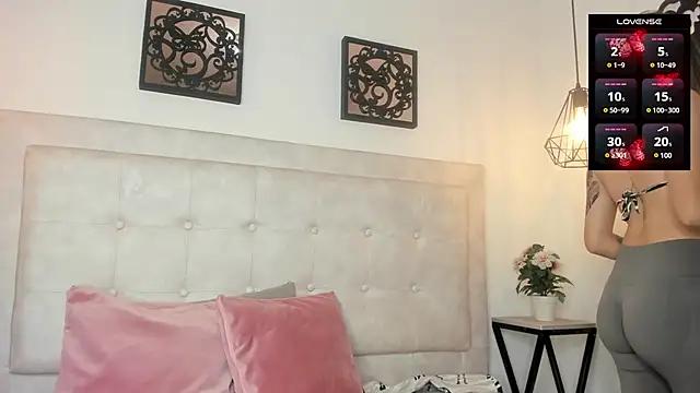 Teen sex cams free adult cams: check-out the satisfaction of conversing and c2c with our stunning models, who will teach you all about seduction and dreams with their smoking hot shapes.