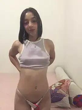 Lolarose_ from StripChat is Freechat