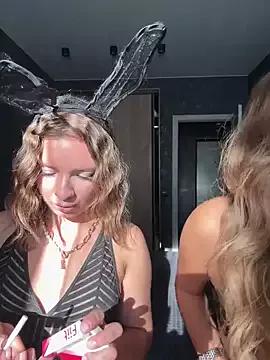 Teen sex cams free adult cams: check-out the satisfaction of conversing and c2c with our stunning models, who will teach you all about seduction and dreams with their smoking hot shapes.