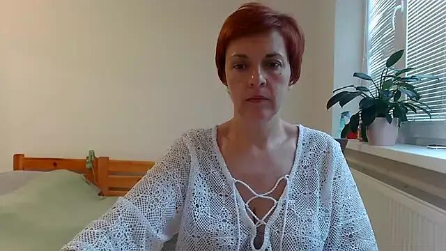 LoraLoraMay from StripChat is Freechat
