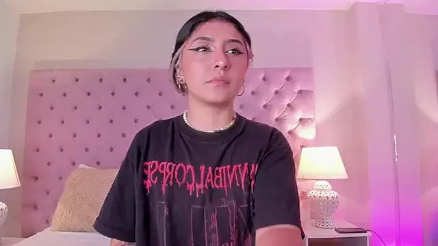 Lorelain_Lux from StripChat is Freechat