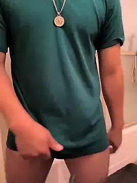 LosAngelesUncutLatino from StripChat is Freechat