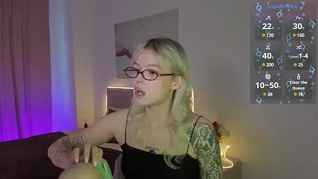 Lost_Cherryyy from StripChat is Freechat