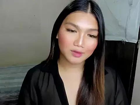 Lou_heart from StripChat is Freechat