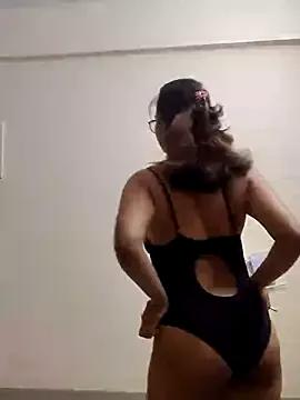 Love_bitess from StripChat is Freechat