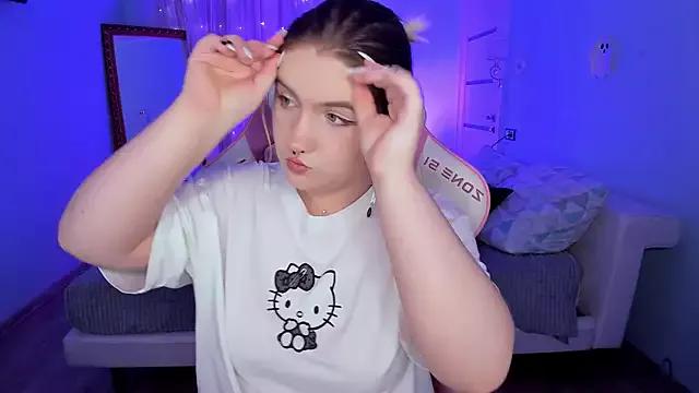 Teen sex cams free adult cams: check-out the satisfaction of conversing and c2c with our stunning models, who will teach you all about seduction and dreams with their smoking hot shapes.