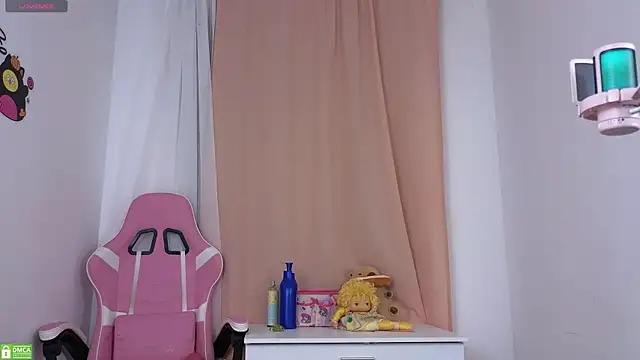 Teen sex cams free adult cams: check-out the satisfaction of conversing and c2c with our stunning models, who will teach you all about seduction and dreams with their smoking hot shapes.