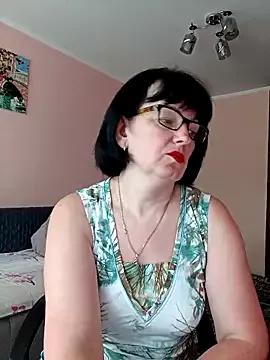 lucky_Alina from StripChat is Freechat