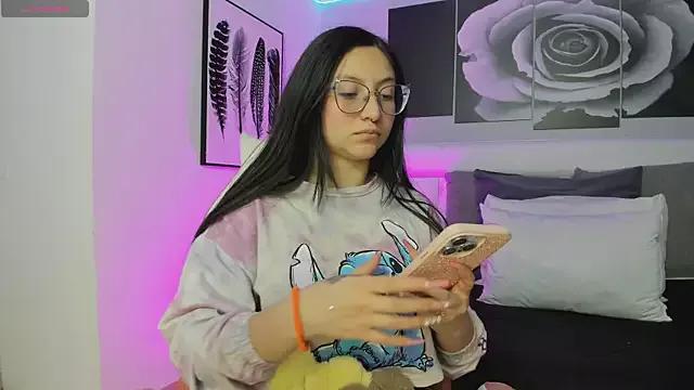 Teen sex cams free adult cams: check-out the satisfaction of conversing and c2c with our stunning models, who will teach you all about seduction and dreams with their smoking hot shapes.