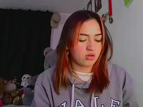 lucycherry__ from StripChat is Freechat