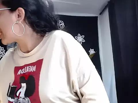 Teen sex cams free adult cams: check-out the satisfaction of conversing and c2c with our stunning models, who will teach you all about seduction and dreams with their smoking hot shapes.