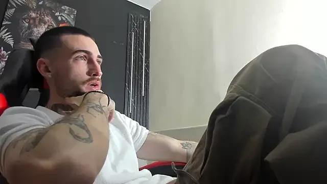 Photos of Luke_davis01 from StripChat is Freechat