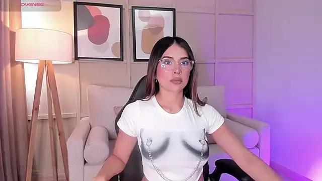 Teen sex cams free adult cams: check-out the satisfaction of conversing and c2c with our stunning models, who will teach you all about seduction and dreams with their smoking hot shapes.