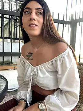 LunaMoore_Pink from StripChat is Freechat