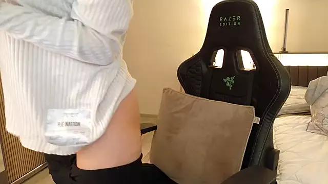 Teen sex cams free adult cams: check-out the satisfaction of conversing and c2c with our stunning models, who will teach you all about seduction and dreams with their smoking hot shapes.