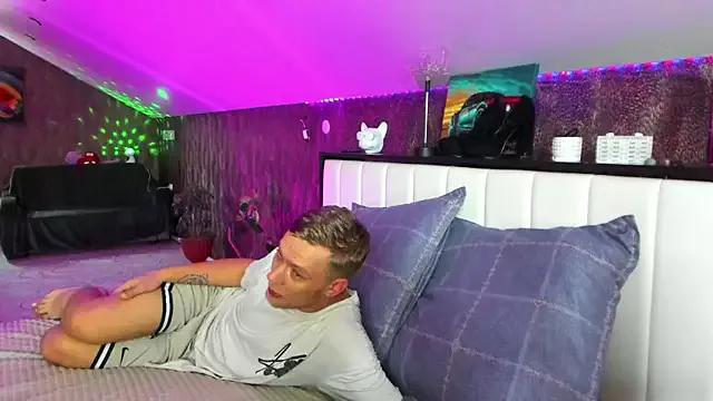 Teen sex cams free adult cams: check-out the satisfaction of conversing and c2c with our stunning models, who will teach you all about seduction and dreams with their smoking hot shapes.