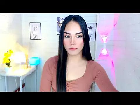 LylianaGirlx from StripChat is Freechat