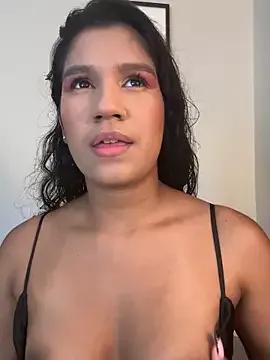 Lyria_Diamond from StripChat is Freechat