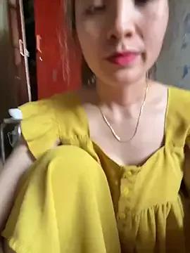 Lyzizi_lovely09 from StripChat is Freechat
