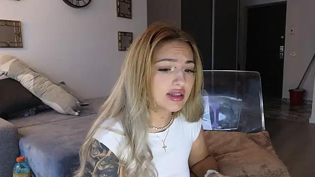 Teen sex cams free adult cams: check-out the satisfaction of conversing and c2c with our stunning models, who will teach you all about seduction and dreams with their smoking hot shapes.