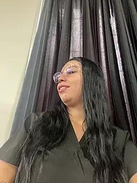 Madison_Ross from StripChat is Freechat