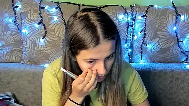 MaggieCake from StripChat is Freechat