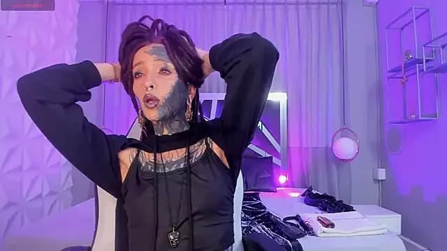 magic_lucy666 from StripChat is Freechat
