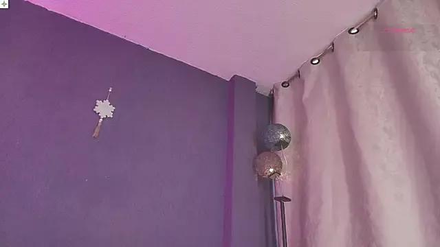magnetic_noah_ from StripChat is Freechat