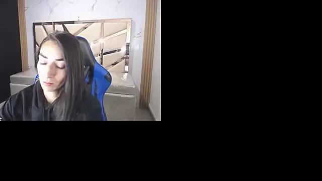 Maily_a_ from StripChat is Freechat