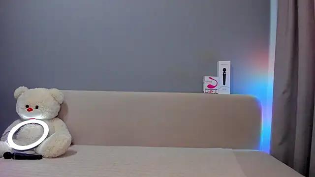 Malika_Lisan from StripChat is Freechat