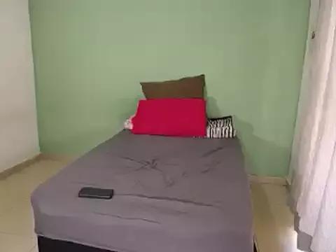 MamiiFinest from StripChat is Freechat