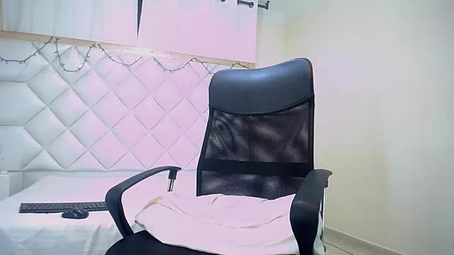 Teen sex cams free adult cams: check-out the satisfaction of conversing and c2c with our stunning models, who will teach you all about seduction and dreams with their smoking hot shapes.