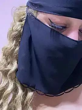 mari_layali from StripChat is Freechat